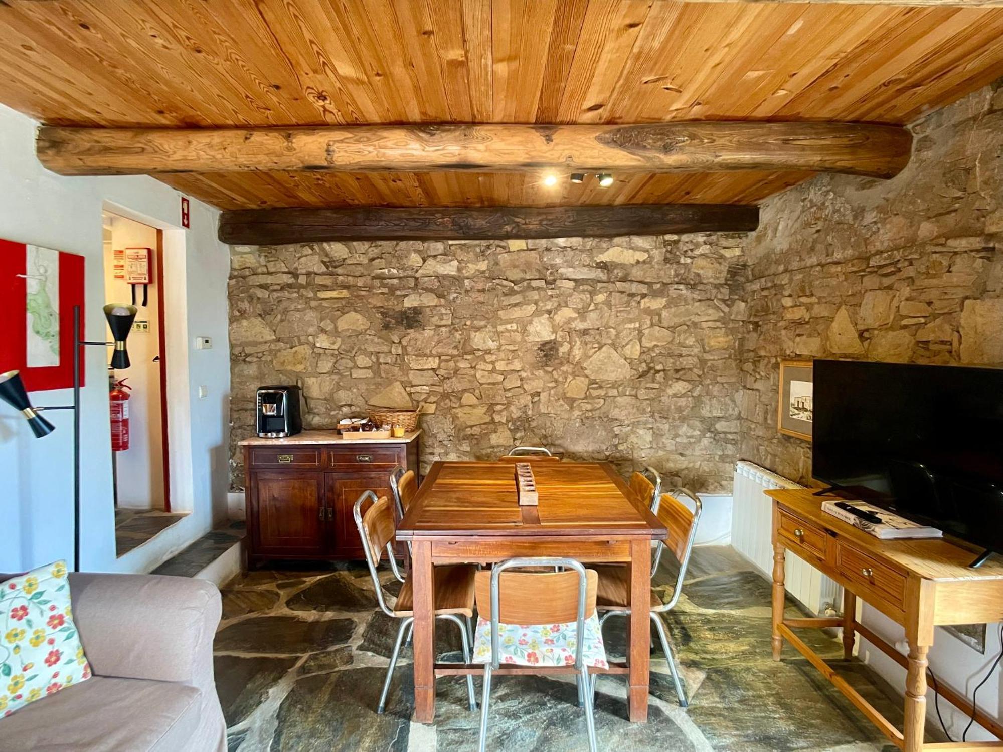 Quinta Do Barrieiro - Art Selection By Maria Leal Da Costa Guest House Marvão Exterior foto